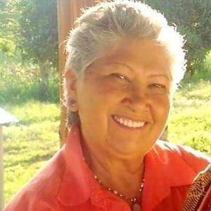 Meet your Posher, Josefa